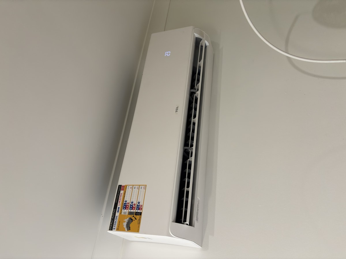 Indoor split system head installed on the Gold Coast